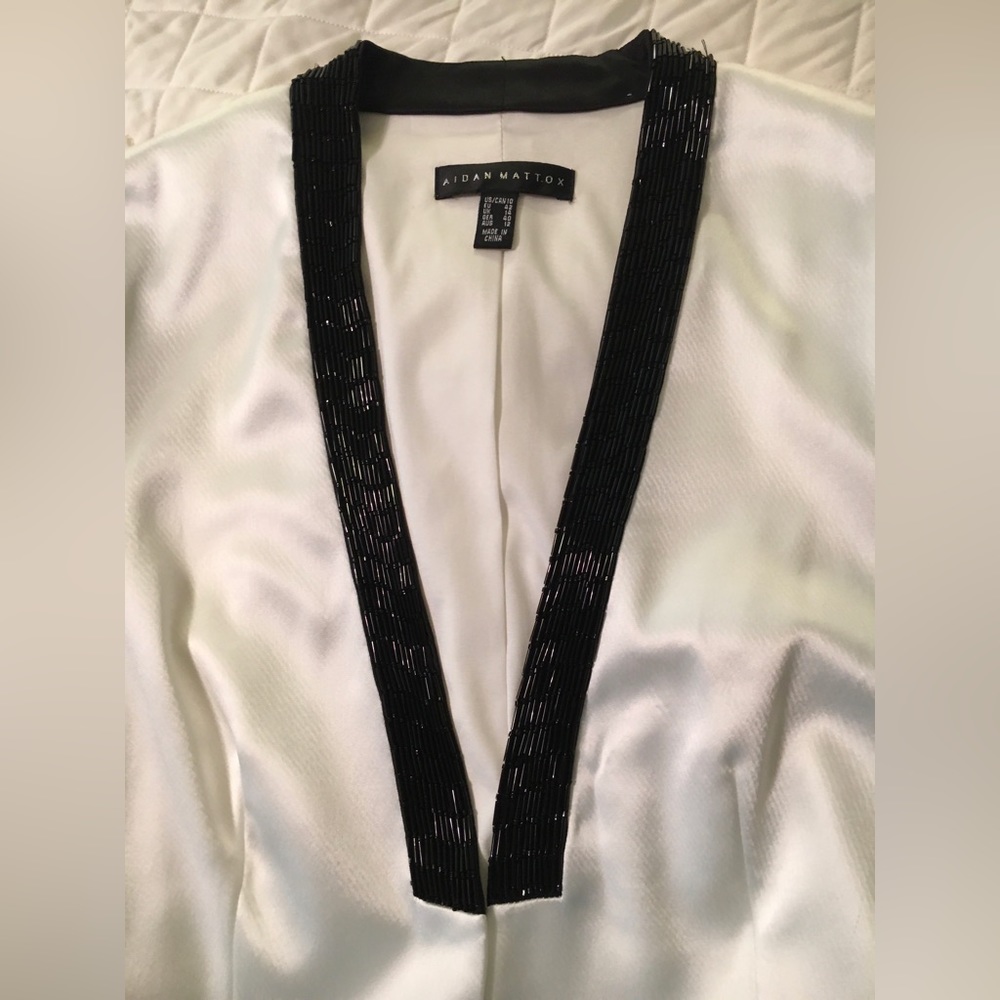 Aiden Mattox Silky White tuxedo jacket black sequin trim NWT sz 10 evening wear